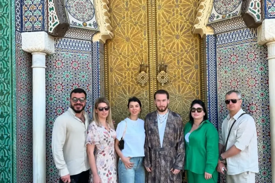 6-Day Morocco Tour: private morocco sahara desert tour with sand land